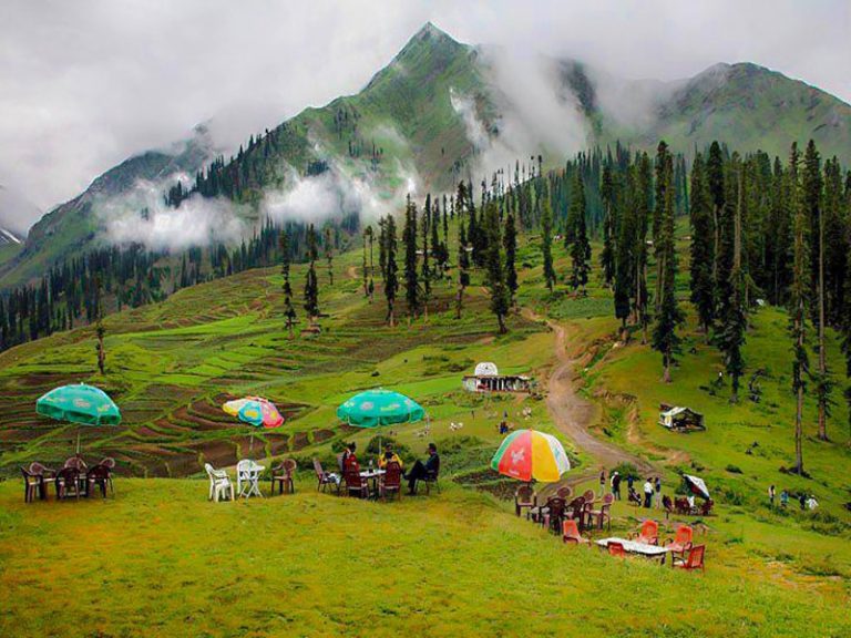 Lalazar-Valley-Kaghan