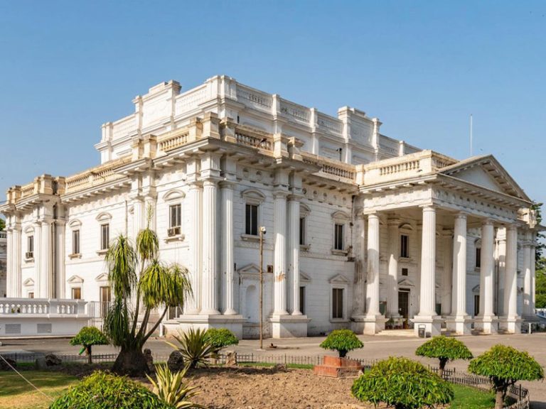 Quaid-e-Azam-Library