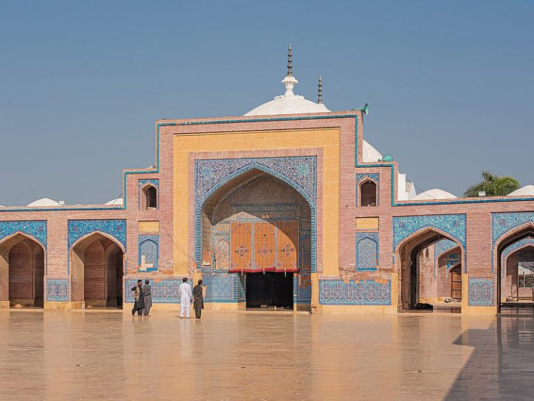 Shah-Jahan-Mosque-Thatta